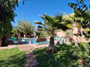 Manzal Lahbab (Pavillons, Bungalows, Piscine et Jardins)